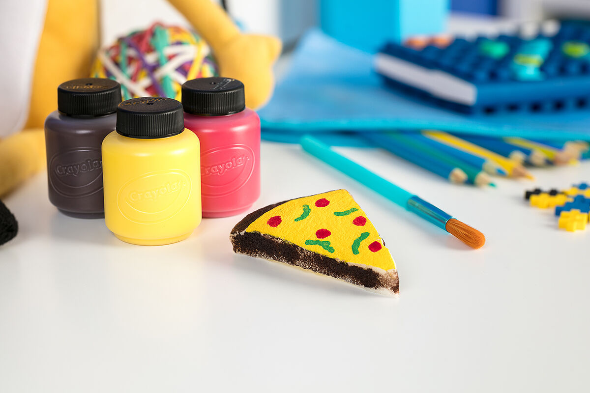 Diy Squishies Painting Supplies Craft Kit Crayola Com Crayola