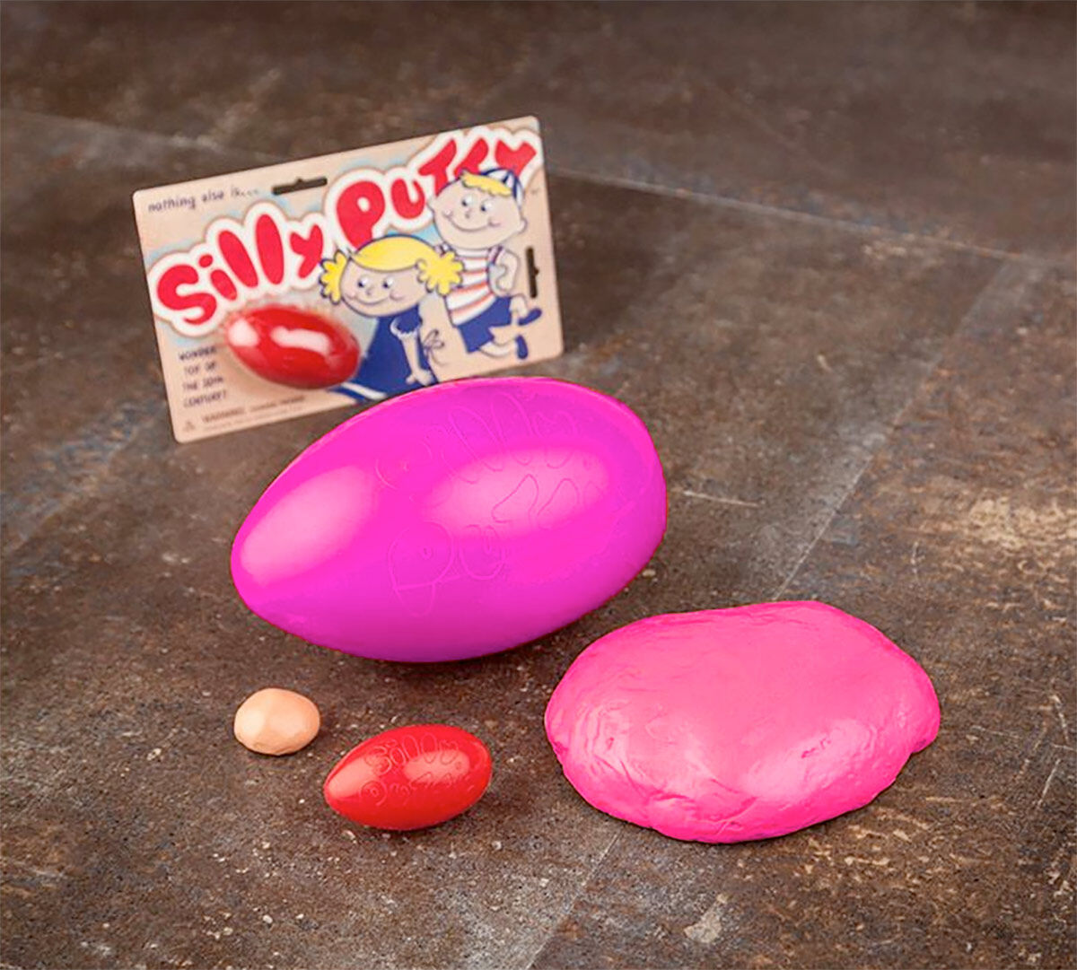 Silly Putty 1 lb Egg Toy, Pink, Kids Gift Crayola