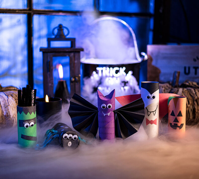 Haunted Halloween Decorations Craft Kit