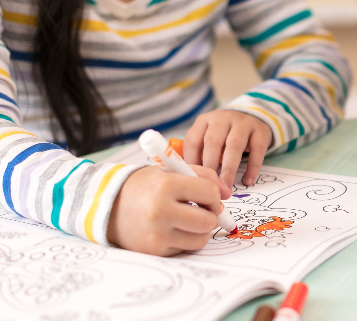 Ultra-Clean Washable Broad Line Markers - 8 Count | Crayola